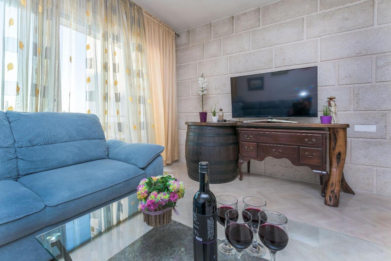 Apartments Miljenko ماكارسكا المظهر الخارجي الصورة