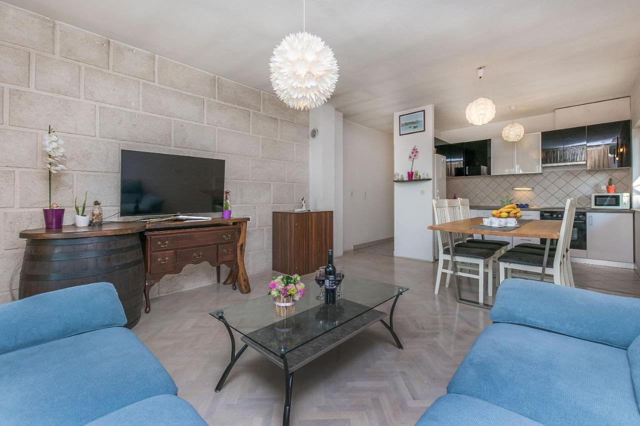 Apartments Miljenko ماكارسكا المظهر الخارجي الصورة